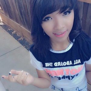 Meet your Posher, Linh