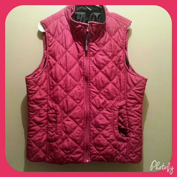 Women's vest (deep magenta)