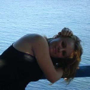 Meet your Posher, Elena