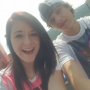 Meet your Posher, Denna