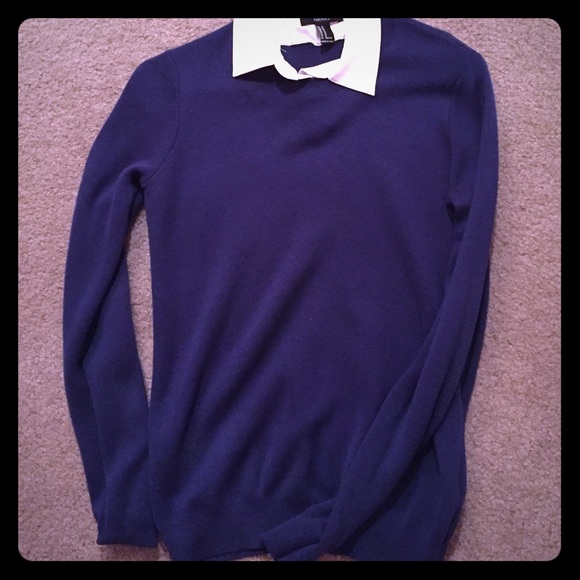 Adorable Preppy Chic Sweater - Picture 1 of 1