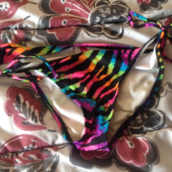 bikini bottoms