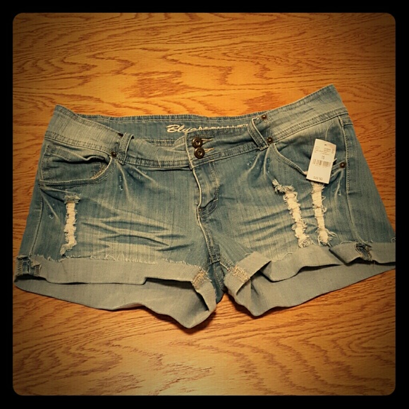 Blue Asphalt Junior's Size 15 Denim Shorts NWT
