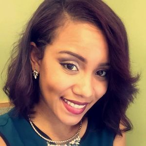 Meet your Posher, Alicia