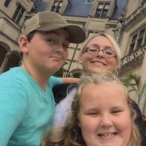 Meet your Posher, Ashley