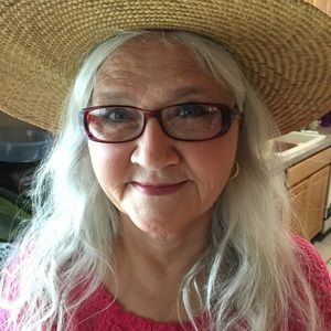 Meet your Posher, Luann