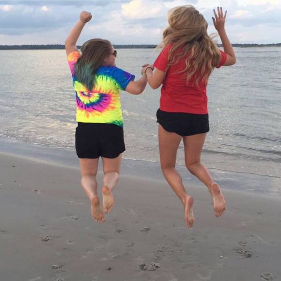 Meet your Posher, Marissa - Picture 1 of 1