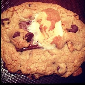 Meet your Posher, Casey