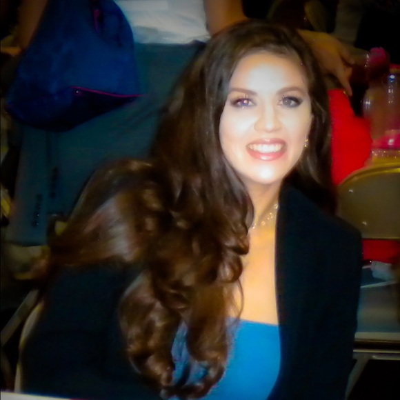 Meet your Posher, Corina - Picture 4 of 4