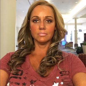 Meet your Posher, Janet