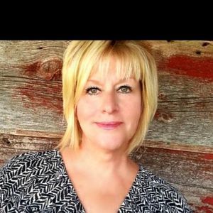 Meet your Posher, Jo