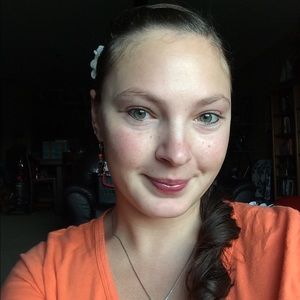 Meet your Posher, Lindsey