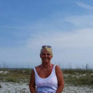 Meet your Posher, Brenda