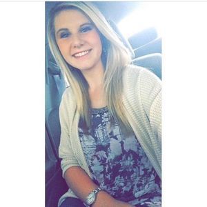 Meet your Posher, Aleesha