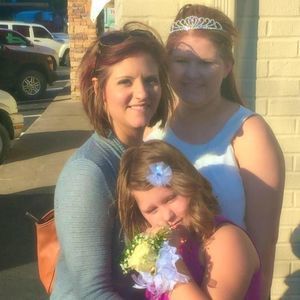 Meet your Posher, Sonya