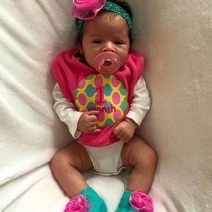 Meet your Posher, Monique