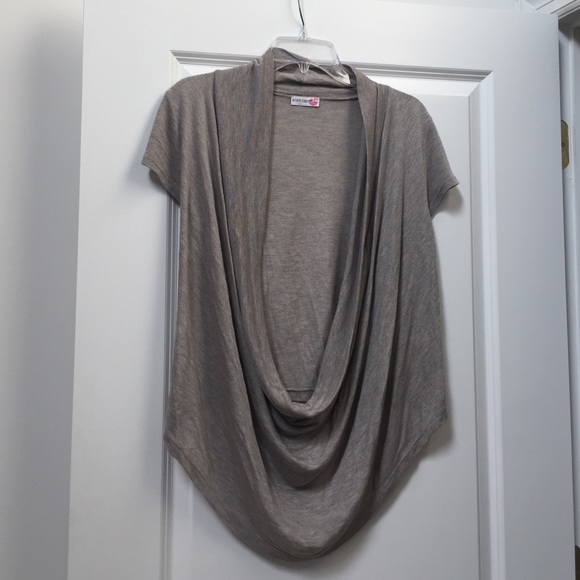 Body Central Tops - Cute High low Draped top sweater