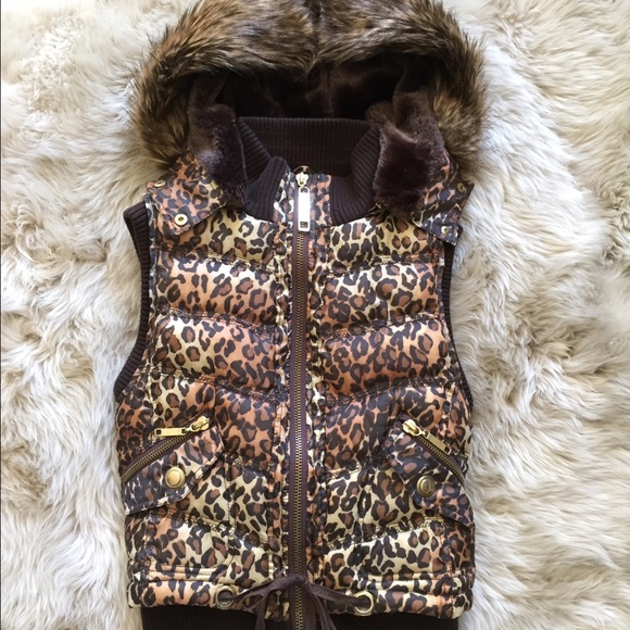 Forever | Cheetah Zip-Up Fur Vest