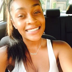 Meet your Posher, Jada