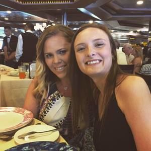 Meet your Posher, Savannah