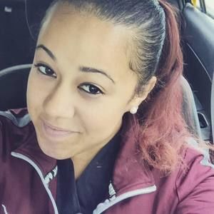 Meet your Posher, Lenise