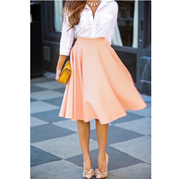 Zara Dresses & Skirts - 🎉5-Star Rated Zara Midi Skirt in Peach🎉 NWOT