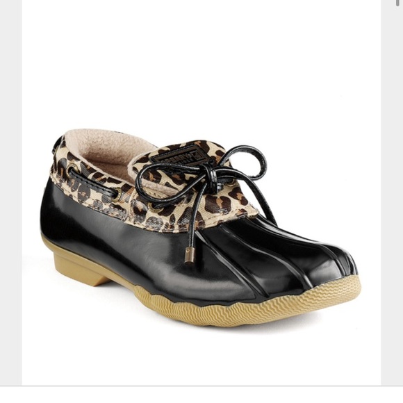 Rain boot shoes