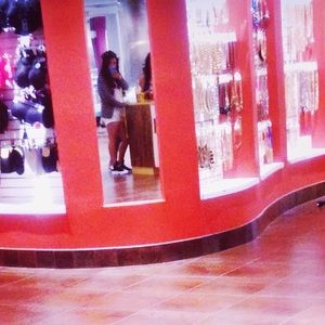 Meet your Posher, Stephanye