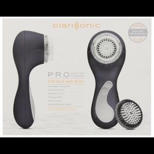 Clarisonic Pro facial brush