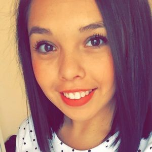 Meet your Posher, Marissa