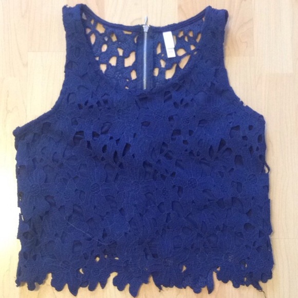 🚫SOLD🚫 Navy Blue Crop top