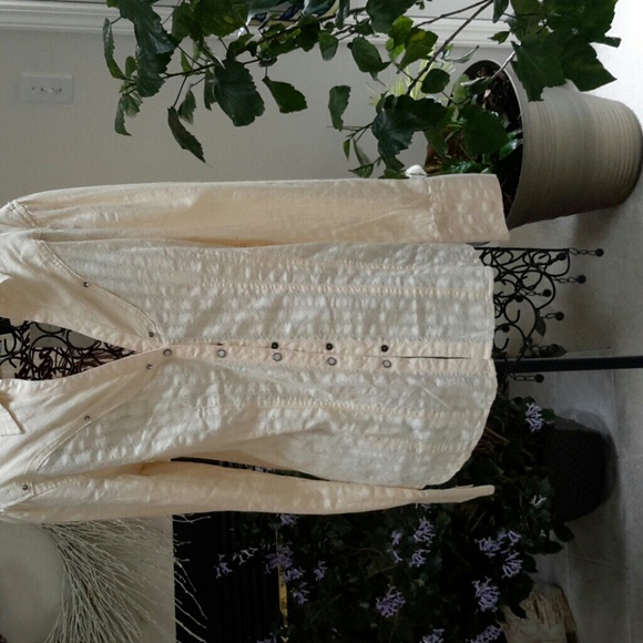 Blouse - Picture 3 of 3