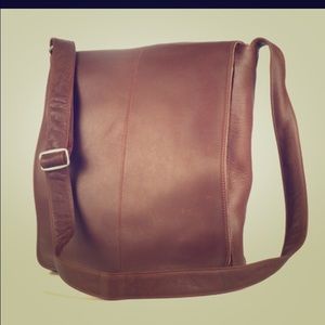 Osgoode Marley European Messenger Bag