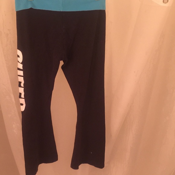 Yoga pants (cheer)