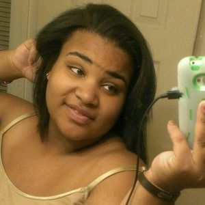 Meet your Posher, Timia