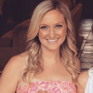 Meet your Posher, Alexandra