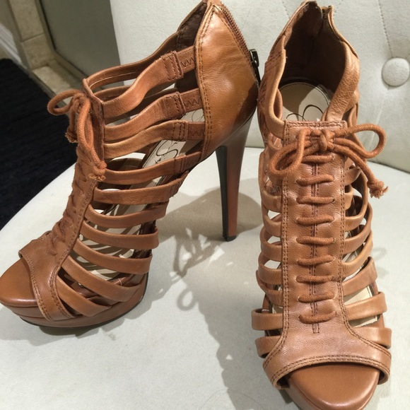 Lace up heels!