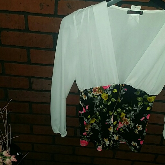 Shorts Jump suit - Picture 4 of 4