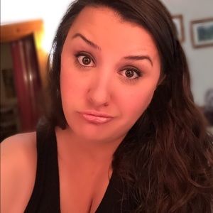 Meet your Posher, Erica