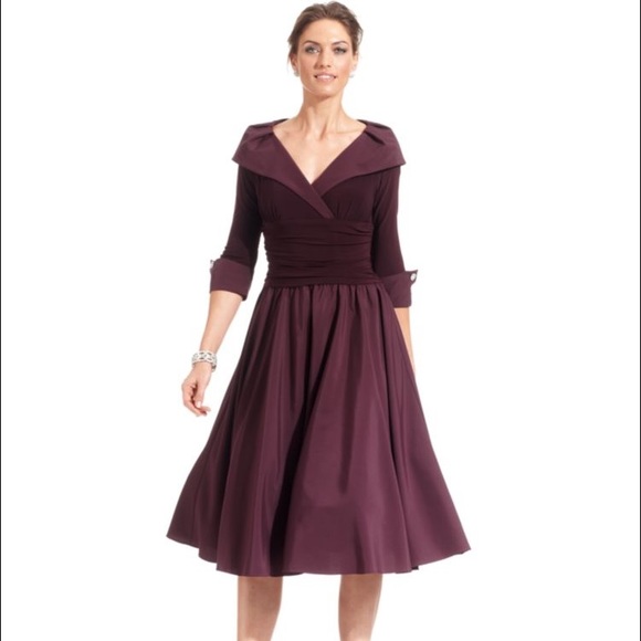 Jessica Howard dress in mint condition.