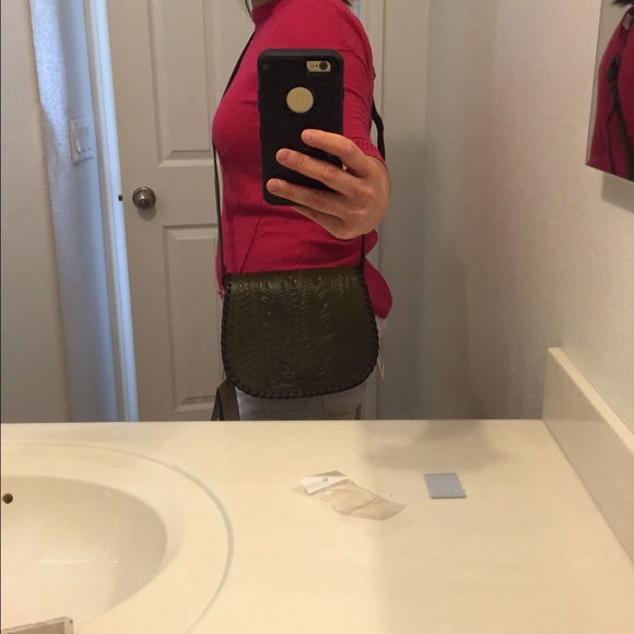 Patricia Nash leather messenger bag - Picture 2 of 4