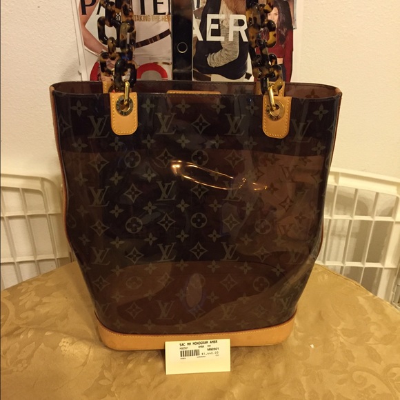LV  MM monogram code LM0034