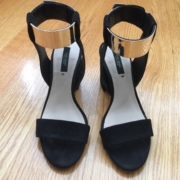 Zara Shoes - Zara sandal heel with metallic ankle straps