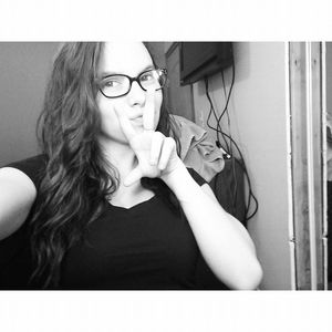 Meet your Posher, Destinie