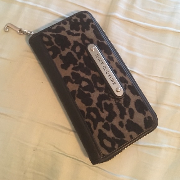 Juicy Couture velour wallet