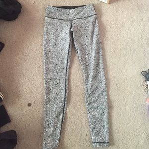 Brand new without tag lulu's