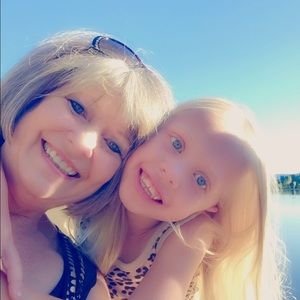 Meet your Posher, Lahoma