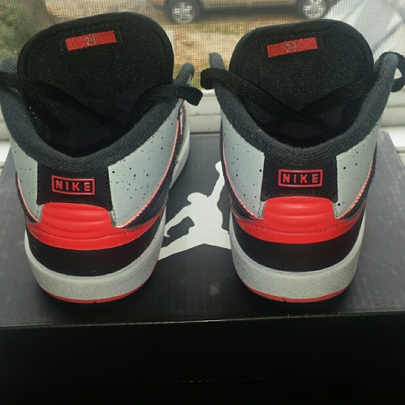 Jordan 2 Retro - Picture 4 of 4