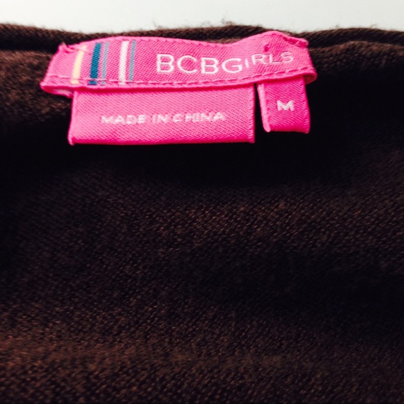 🆕 BCBG Brown Henley Top 4 for $20 - Picture 3 of 4