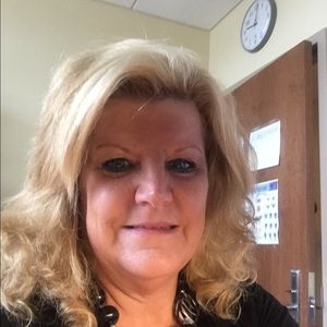 Meet your Posher, Tina